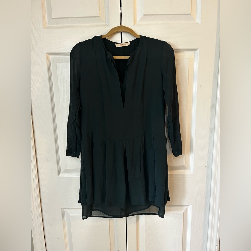 Tory Burch 100% silk keyhole mini dress